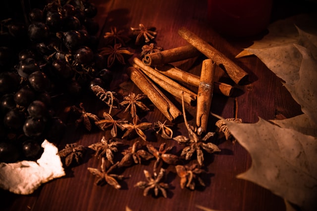 Cinnamon sticks and star anise